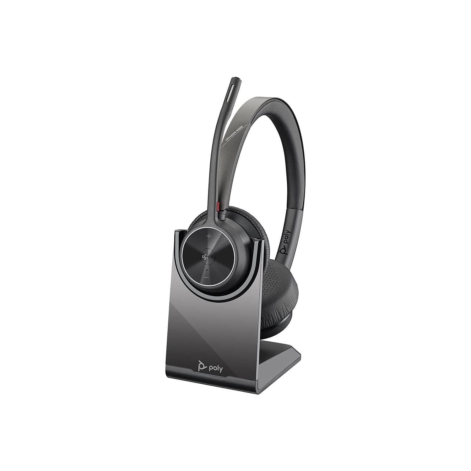 poly-cuffia-wireless-voyager-4320-uc-con-base-di-ricarica-cuffia-con-microfono-ad-asta-si-collega-a-pc-mac-con-adattatore-bluetooth-usb-a-e-a-telefoni-cellulari-via-bluetooth