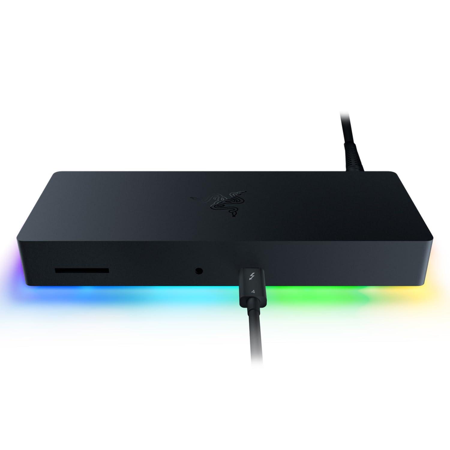 razer-thunderbolt-dock-4-dock-thunderbolt-4-compatto-progettato-per-mac-la-larghezza-di-banda-e-la-versatilita-che-hai-sempre-voluto-piu-veloce-che-mai-per-mac-nero