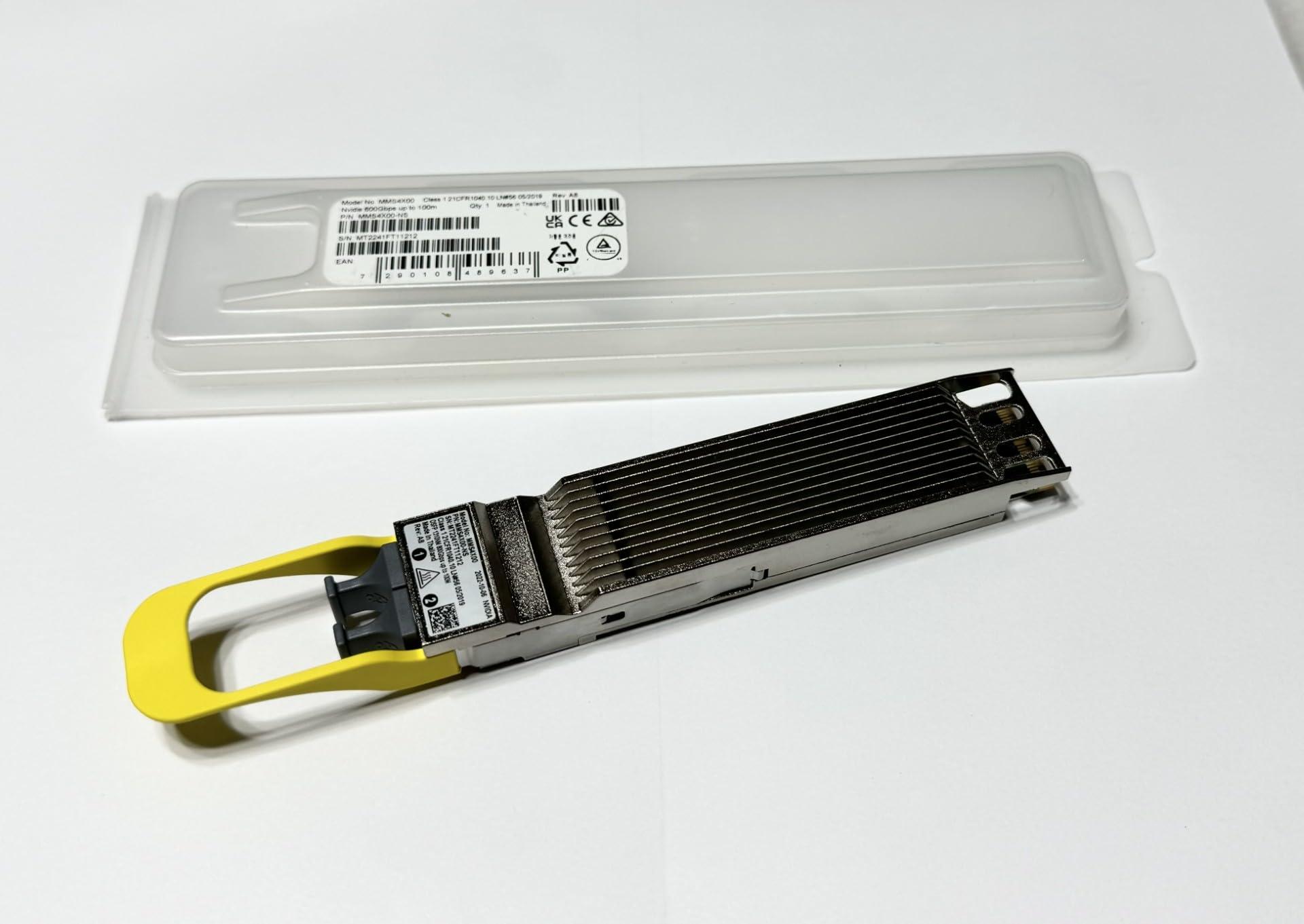 nvidia-osfp-empf-ngermodul-800-gigabit-ethernet-2-anschl-sse-mpo-12-apc-single-modus-bis-zu-100-m-1310-nm-980-9i30h-00nm00